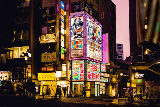 中卫寻找学术平衡：留学日本如何处理学业与生活